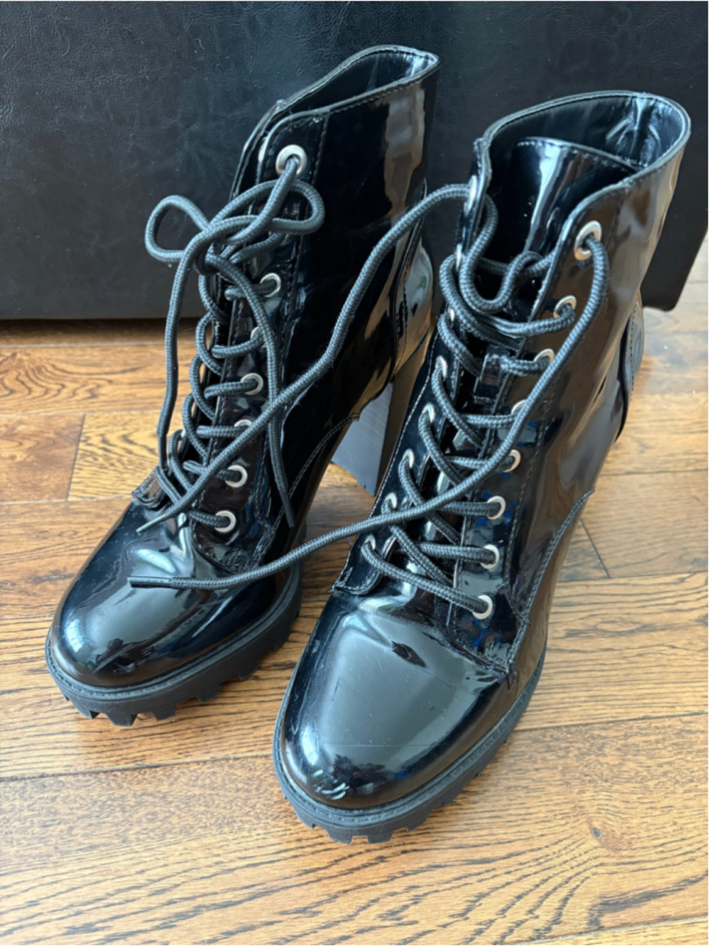Bamboo Black Patent Lace-Up Heeled Boots Size 10 - Picture 6 of 7